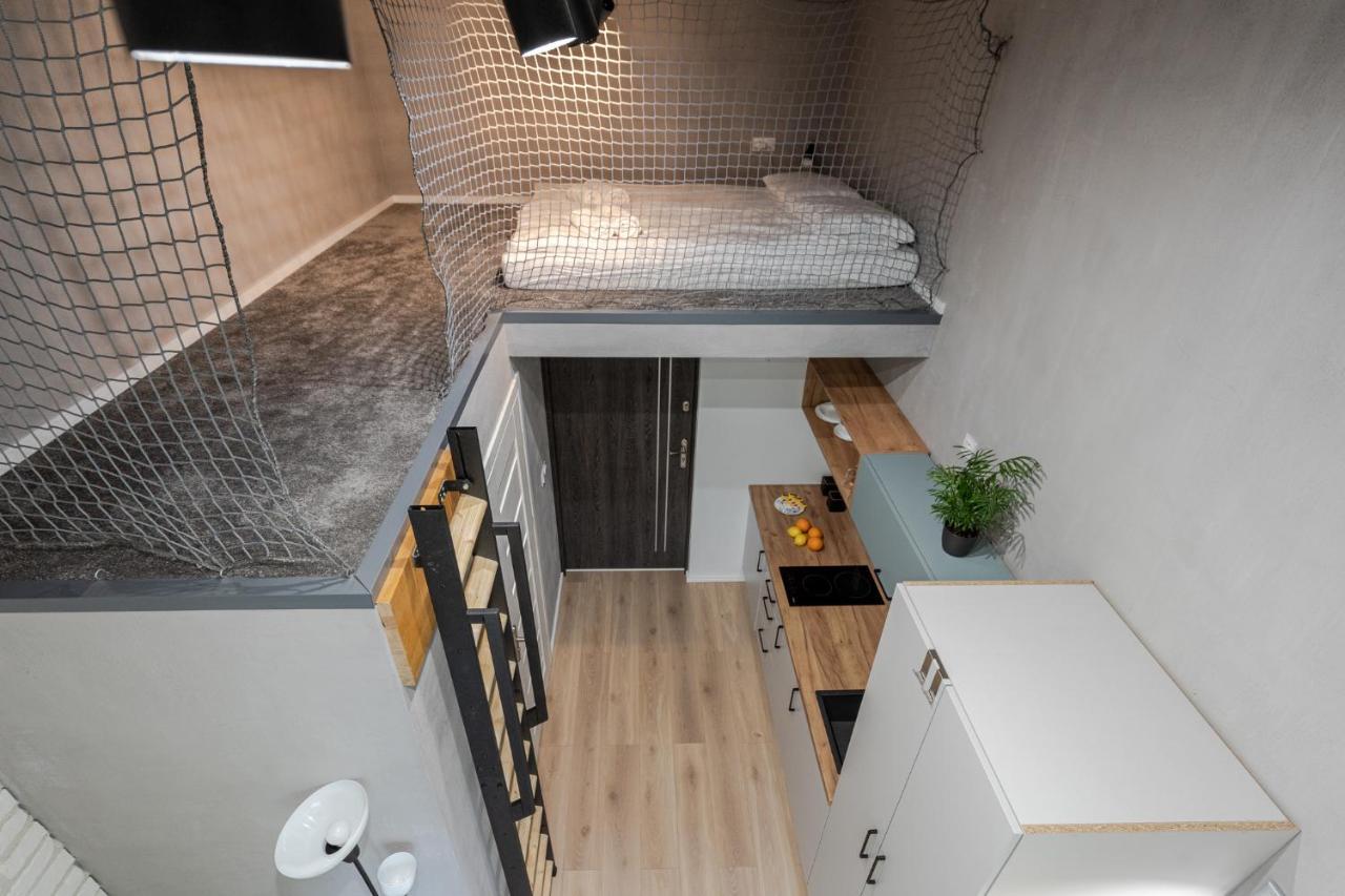 Parkside Fresh Apartments - Old Town Guesthouse - By Upstairs كراكوفيا المظهر الخارجي الصورة