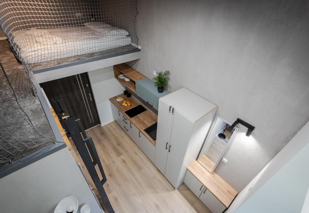 Parkside Fresh Apartments - Old Town Guesthouse - By Upstairs كراكوفيا المظهر الخارجي الصورة